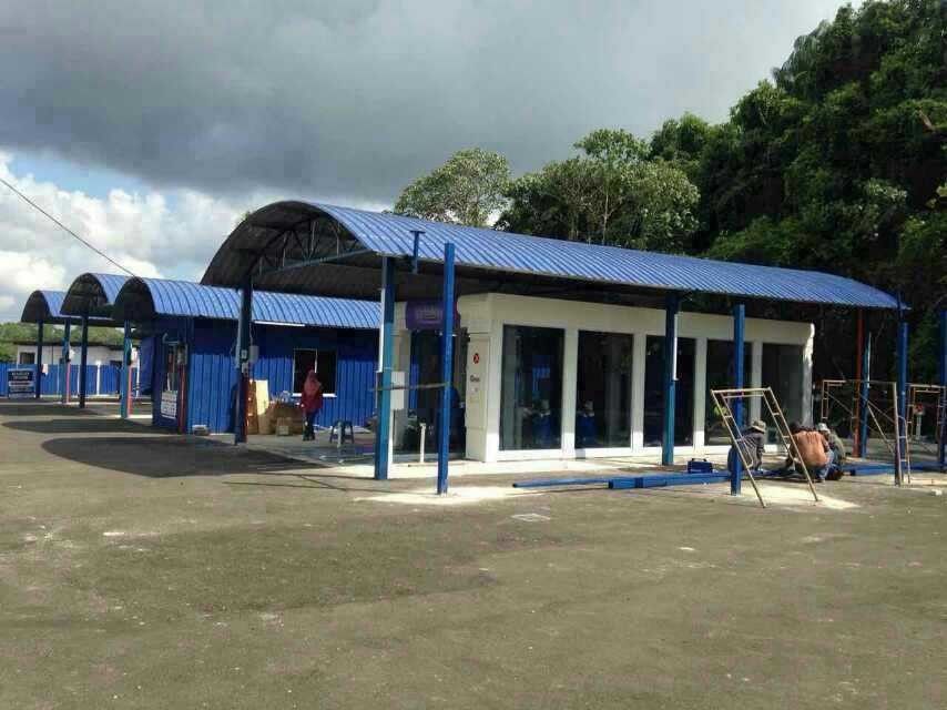Fully Automatic ExpressTunnel Car Wash Machine with 9 Brushes Conveyor Belt for North/South America Market