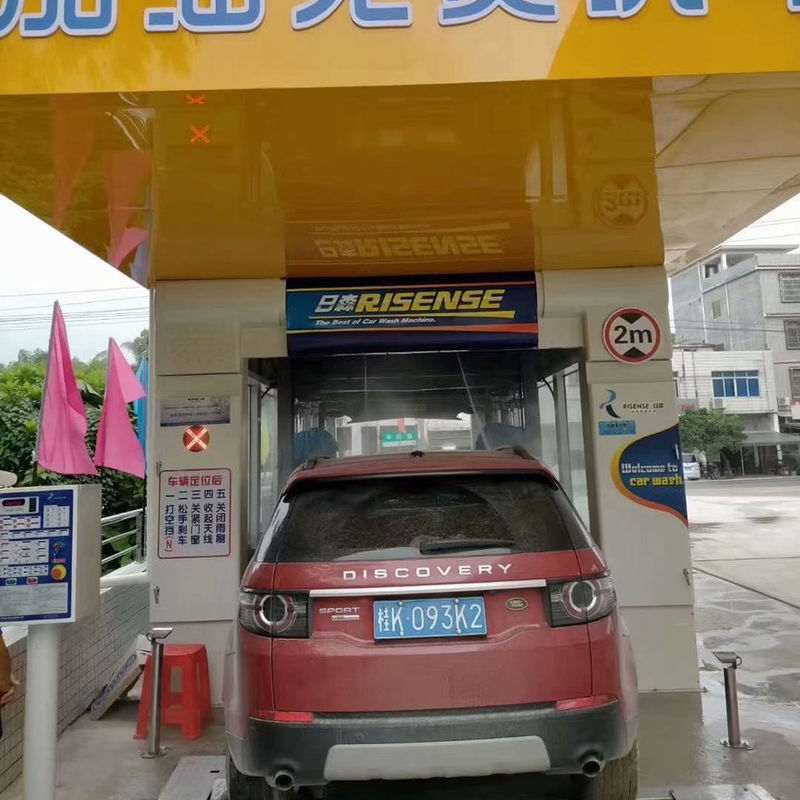 -Chic Design Style King of 9-Brush Automatic Express Tunnel Car Wash Machine in Europe