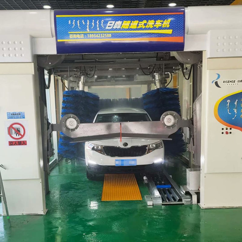 Automatic Express Tunnel Car Wash Machine for Gas Stations Customized Logo in Slovenia