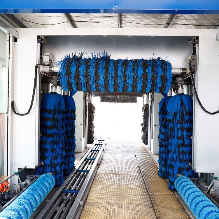 CC-695 Express Car Wash Machine 14 Brushes and Chamois Leather Dryer for Car Cleaning