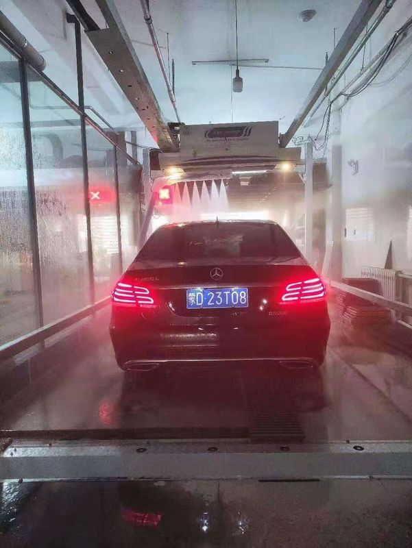 Touchless Car Washing Machine HP 231 Machine Dimension L*W*H 7600*3315*3100